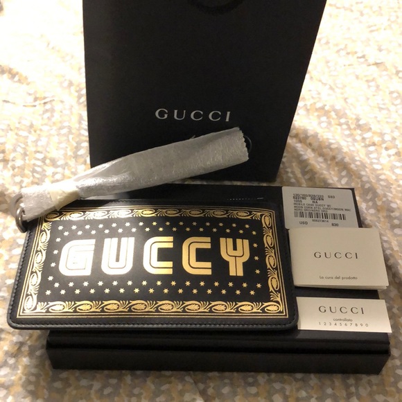 Gucci Handbags - Gucci Sega Collection GUCCY zipper pouch